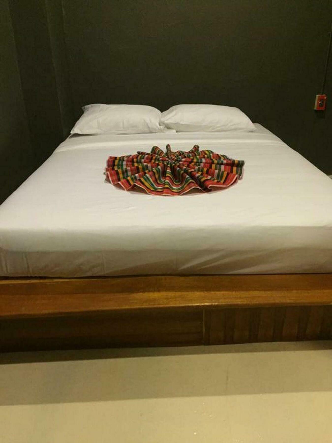 Pi Coco Hostel Chaweng Beach Buitenkant foto